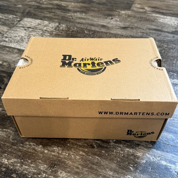 Dr. Martens‎ Kensington Boots Womens Size 6 Flora Black Chelsea Pull On NIB - Picture 4 of 15